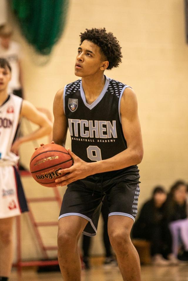 【人物】发色醒目的马刺10号 索汉凭什么俘获圣城？